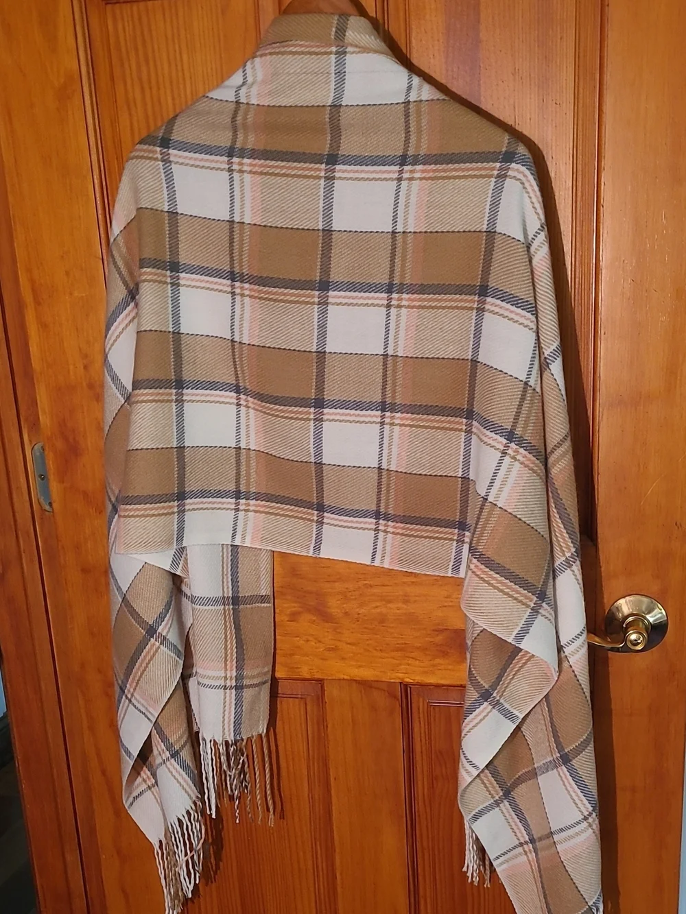 Plaid Fringe Wrap Scarf in Camel and Cream NWOT